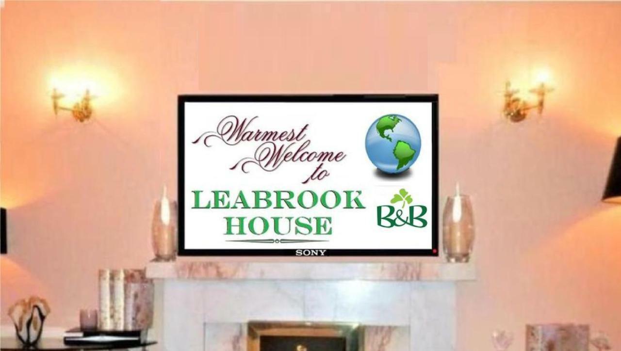 לינה וארוחת בוקר קאסלמיין Leabrook House מראה חיצוני תמונה